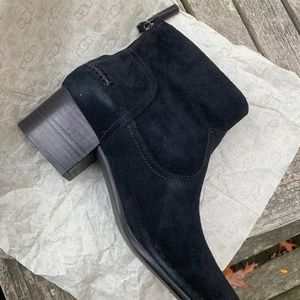Ugg W Black Suede Bandara Ankle Boots Size 8.5
